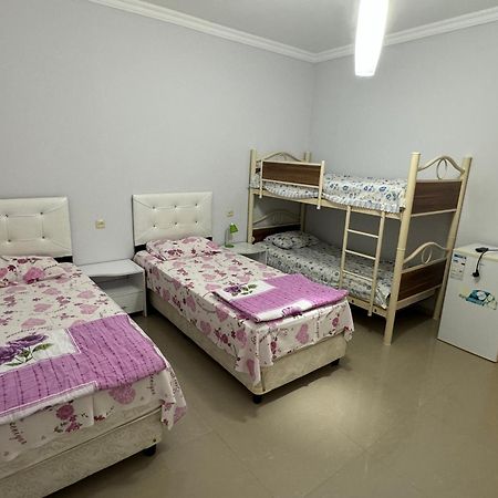Twins Hotel Гонио Екстериор снимка